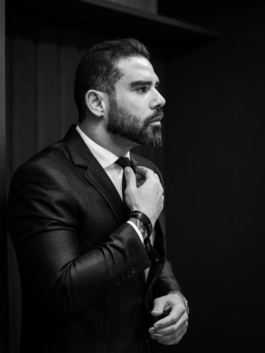 Dr. Marlon Batista